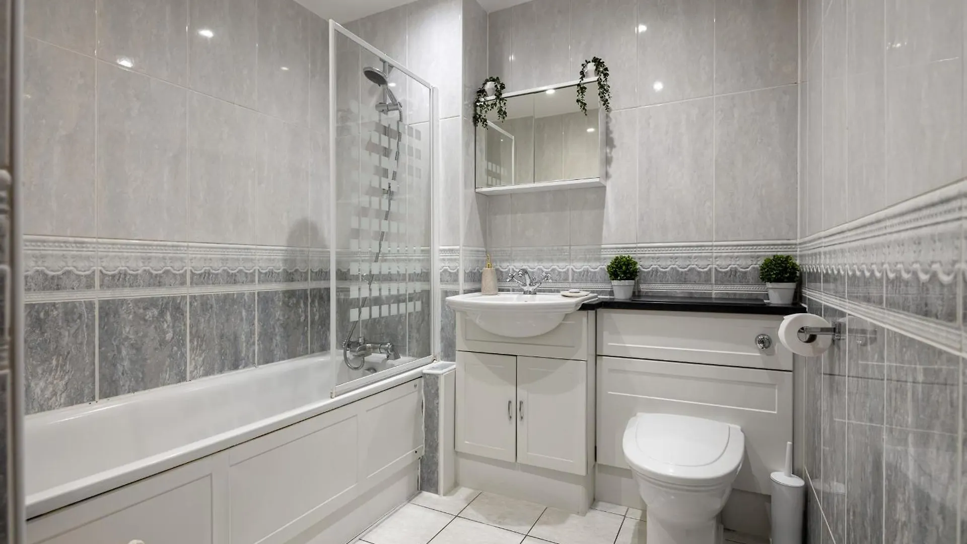 Bridgeview Retreat, 2Bed 2Bridge Apartment London 0*,  United Kingdom